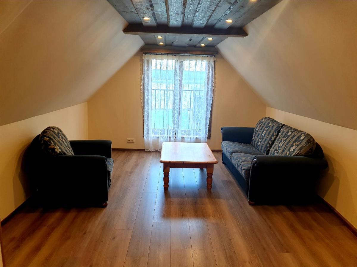 Guest House And Camping ยูร์มาลา ภายนอก รูปภาพ