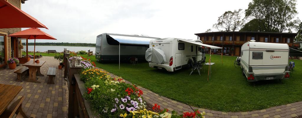 Guest House And Camping ยูร์มาลา ภายนอก รูปภาพ